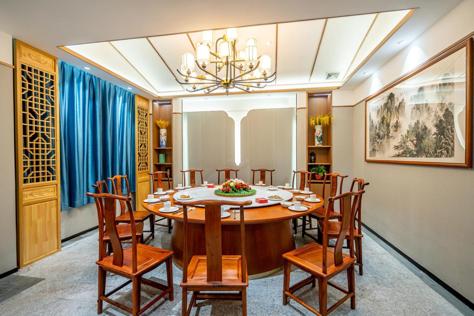 Waifiden Hotel -Former Tokai Hotel - Xiaobei Metro Station - During The Canton Fair, There Will Be Shuttle Buses For Transportation Back And Forth Zewnętrze zdjęcie
