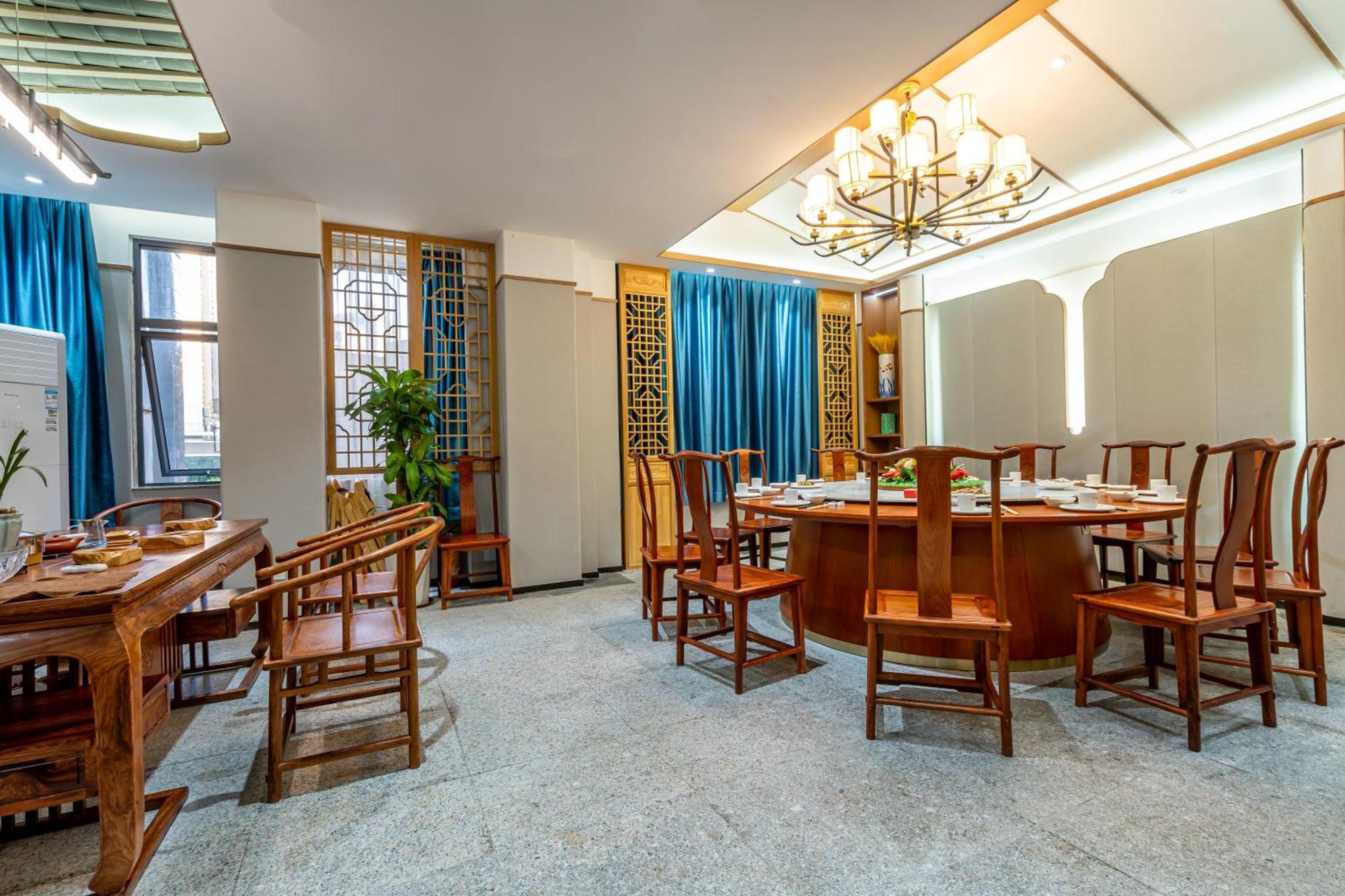Waifiden Hotel -Former Tokai Hotel - Xiaobei Metro Station - During The Canton Fair, There Will Be Shuttle Buses For Transportation Back And Forth Zewnętrze zdjęcie